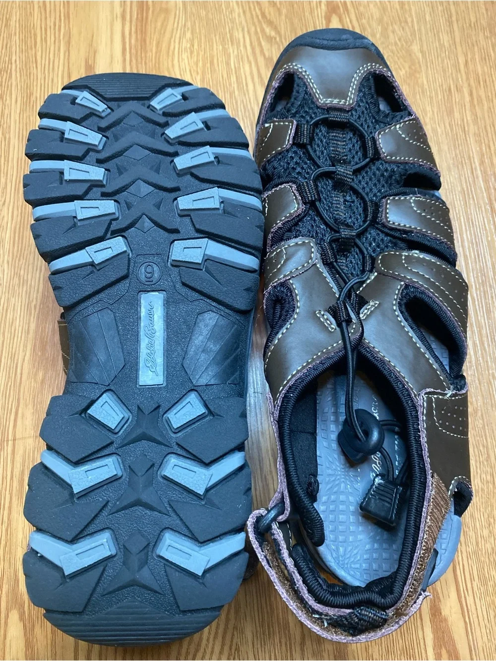 Eddie Bauer Brown and Black Outdoor Fisherman Sandals